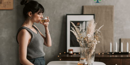 Est-il bon ou mauvais de boire de l’eau en mangeant ? 
